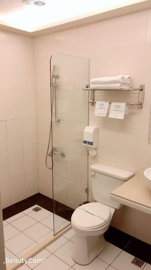 Jungle City Motel Чиай Сити Екстериор снимка